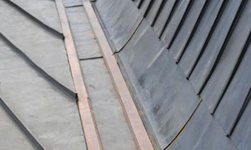 Heat Tape Slate Roofs: Prevent ice dams from forming in the roof valley of slate roofs